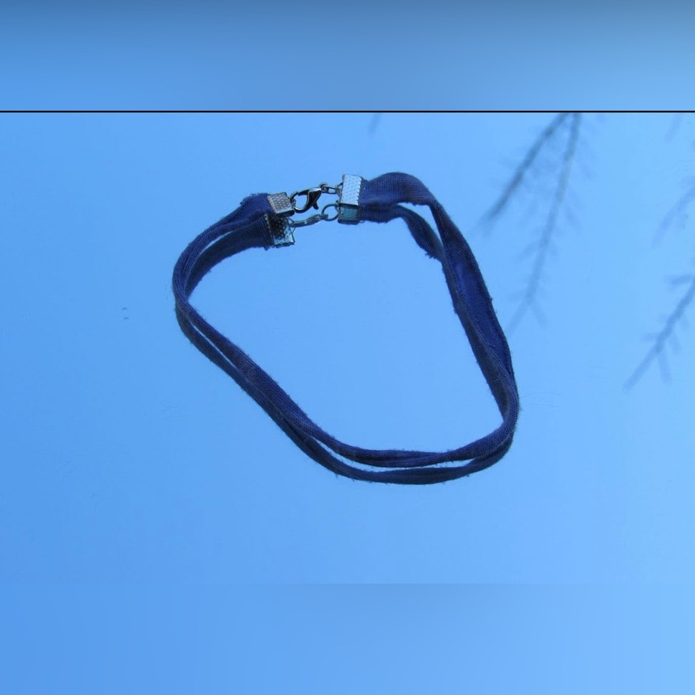 Cloth chokers